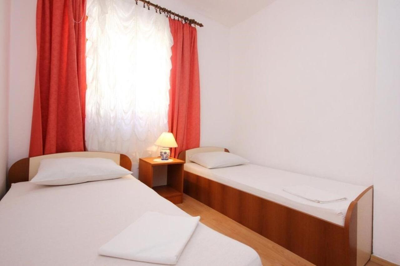 Apartments Tonka - 150M From The Sea & Parking Orebić Zewnętrze zdjęcie